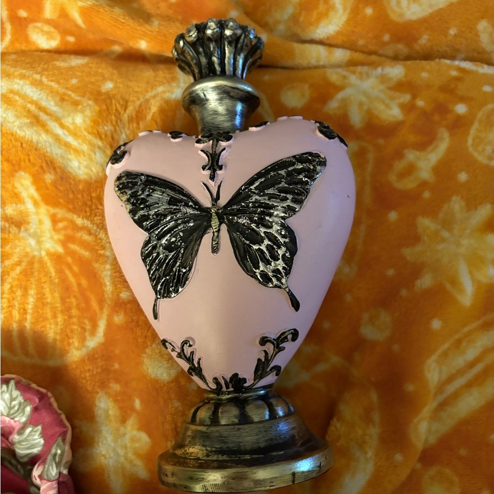 Pink Heart-Shaped Butterfly Vase